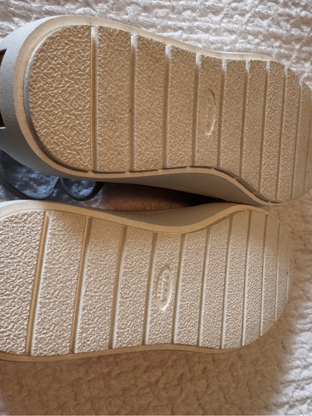 Dr. Scholl's Ladies Low-Top Sneakers in Light Gray - Picture 4 of 5